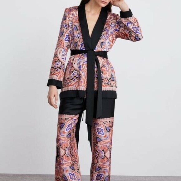 Zara Paisley Printed Laped Collar Flowy Blazer - Picture 10 of 13